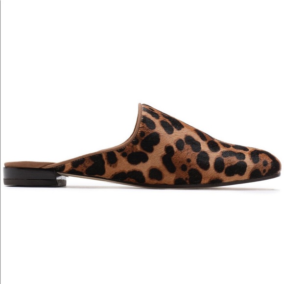 Stuart Weizmann Shoes - Picture 3 of 8